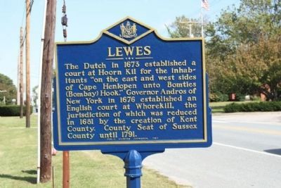 Lewes Marker, with new paint job in 2010 image. Click for full size.