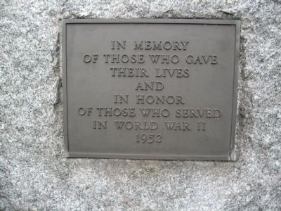 Yorktown World War II Monument image. Click for full size.