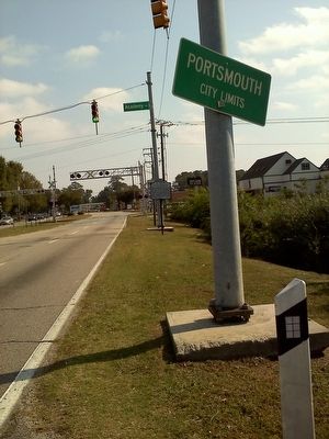 Portsmouth marker is visible behind the city boundary sign. image. Click for full size.