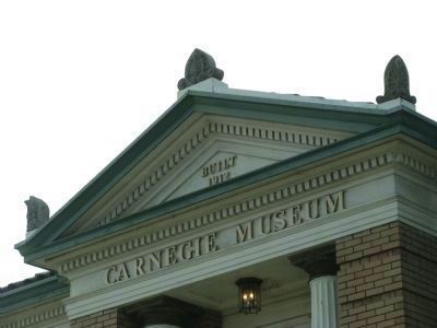 Roseville Carnegie Library image. Click for full size.