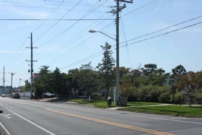 Bethany Beach Loop Canal Marker, at right, looking south along Pennsylvania Avenue image. Click for full size.
