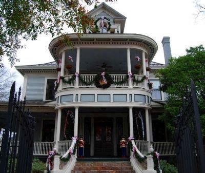 104 Broadus Avenue (ca. 1895). Click for full size. 104 Broadus Avenue (ca. 1895) image. Click for full size.