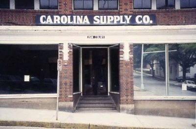 Carolina Supply Company -<br>North (Front) Entrance image. Click for full size.