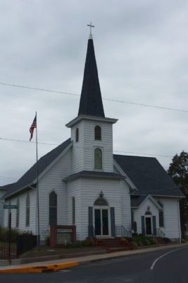 Frankford United Methodist Church and Marker image. Click for full size.