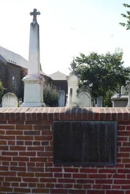 Old Court House Marker on the wall to St. Peters Episcopal Church and cemetery. Click for full size. Old Court House Marker on the wall to St. Peters Episcopal Church and cemetery image. Click for full size.