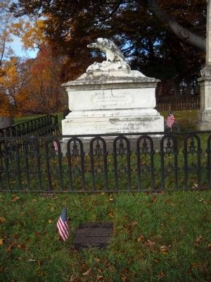 Marker in Oakwood Cemetery image. Click for full size.