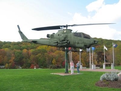 Cobra AH-1G/S/F Helicopter image. Click for full size.