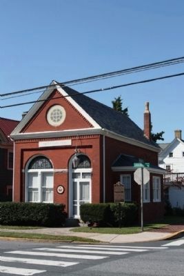 The Zwaanendael Club Marker at the corner of Savannah Road and 3rd Street. Click for full size. The Zwaanendael Club Marker at the corner of Savannah Road and 3rd Street image. Click for full size.