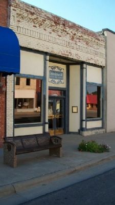 Ohlen's Restaurant and Bakery & Marker. Click for full size. Ohlen's Restaurant and Bakery & Marker image. Click for full size.