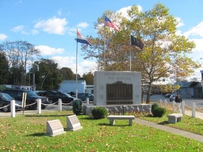 Dutchess County War Memorial image. Click for full size.