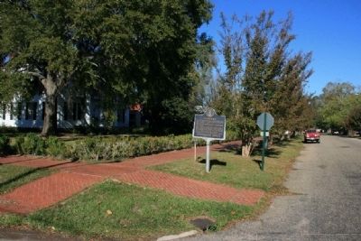 “Fairoaks” Marker. Click for full size. “Fairoaks” Marker image. Click for full size.