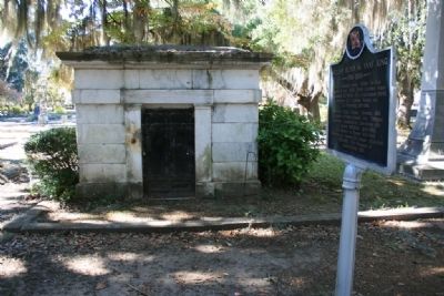 William Rufus de Vane King Gravesite and Marker image. Click for full size.