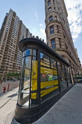Flatiron Building image. Click for full size.