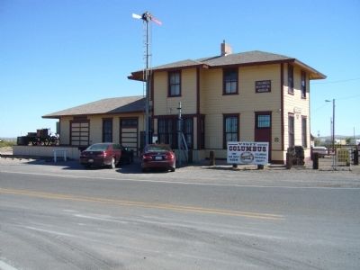 Columbus Railroad Station. Click for full size. Columbus Railroad Station image. Click for full size.