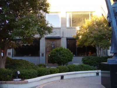 The Woman's Club of El Paso Marker - old location. Click for full size. The Woman's Club of El Paso Marker - old location image. Click for full size.