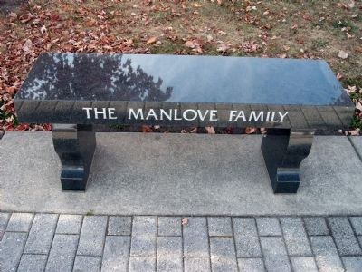 The Manlove Family (Memorial Bench) image. Click for full size.