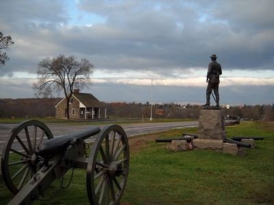 Buford Statue in Gettysburg image. Click for full size.