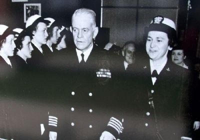 Photo on Women at Great Lakes Marker image. Click for full size.