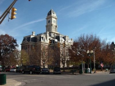 North / West Corner - - Hamilton County (Historic) Courthouse image. Click for full size.