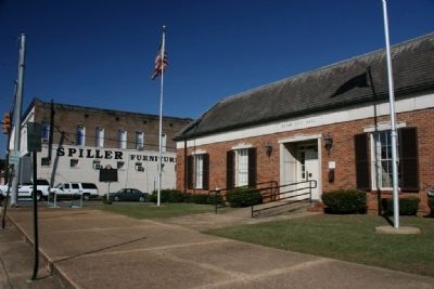 Welcome to Eutaw, Alabama: The Gateway To The Black Belt Marker In Front of City Hall image. Click for full size.