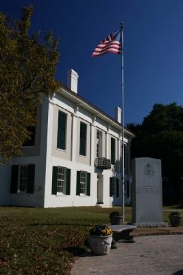 The Old Greene County Courthouse Built 1869 and Greene County War Memorial image. Click for full size.