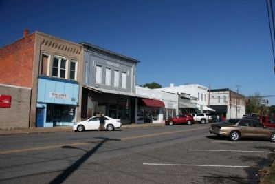 Eutaw's Downtown District Westside of Court Square image. Click for full size.