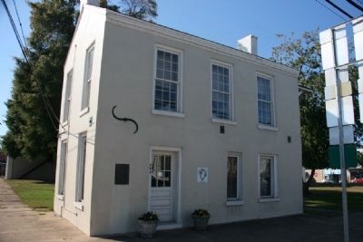 Greene County Grand Jury Building Built 1842, Court Square. Click for full size. Greene County Grand Jury Building Built 1842, Court Square image. Click for full size.