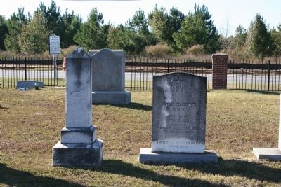 Headstone of Miss Neale Covington Young image. Click for full size.