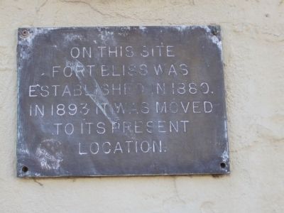 Fort Bliss Officers' Quarters Marker image. Click for full size.