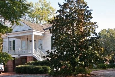 D.D. McColl House1826 image. Click for full size.