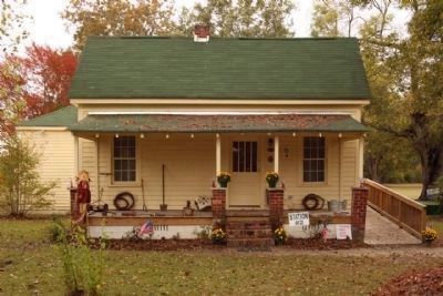 Harriet Barber House, seen today. Click for full size. Harriet Barber House, seen today image. Click for full size.