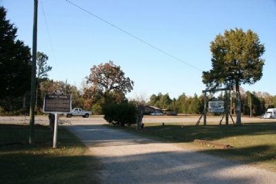 Foscue House Marker Looking Toward Highway 80 image. Click for full size.