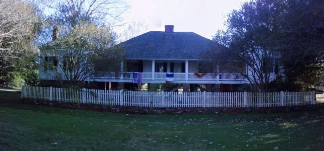 Kent Plantation House image. Click for full size.