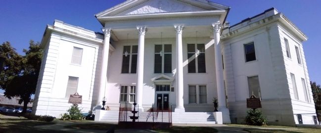 Vernon Parish Courthouse Marker. Click for full size. Vernon Parish Courthouse Marker image. Click for full size.