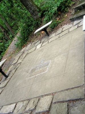 The Viewpoint at the Willamette Stone State Heritage Site image. Click for full size.