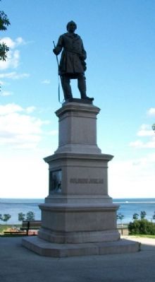 Solomon Juneau Statue image. Click for full size.