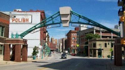 Historic Third Ward Arch image. Click for full size.