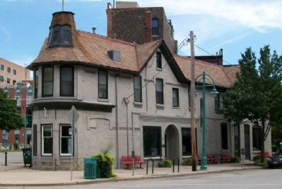 Former Saloon and Marker. Click for full size. Former Saloon and Marker image. Click for full size.