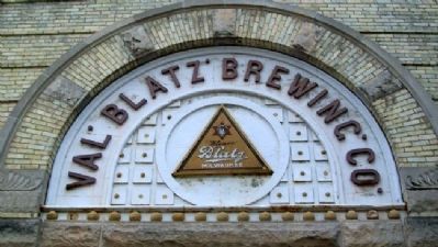 Valentin Blatz Brewing Co. Logo on Brewery image. Click for full size.