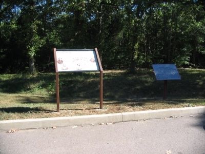 Marker and Tablet at Stop Nine image. Click for full size.