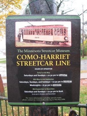 Como–Harriet Streetcar Line Sign image. Click for full size.