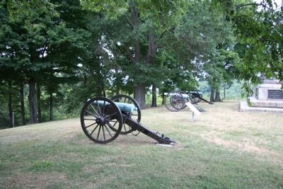 Cobb's Kentucky Battery. Marker image. Click for full size.