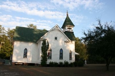 Side View Of The Little Oak United Methodist Church image. Click for full size.