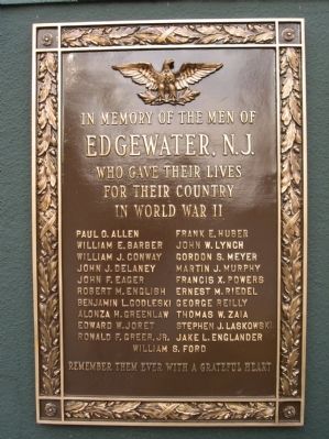 Edgewater World War II Memorial image. Click for full size.