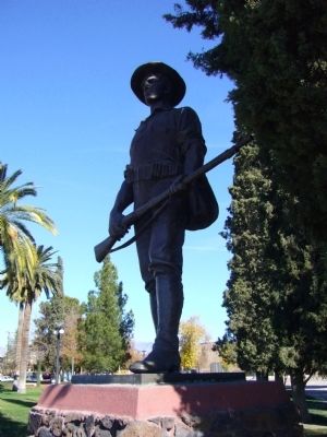 Spanish War Veterans Monument. Click for full size. Spanish War Veterans Monument image. Click for full size.