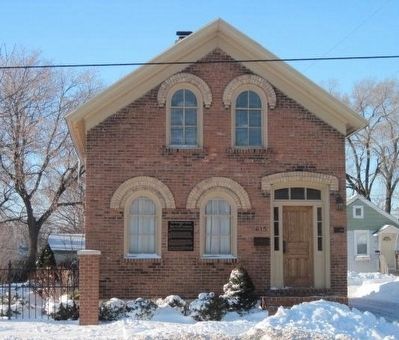 Earl "Curly" Lambeau's Home and Marker image. Click for full size.