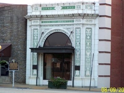 Bank of Brewton Marker (original location). Click for full size. Bank of Brewton Marker (original location) image. Click for full size.