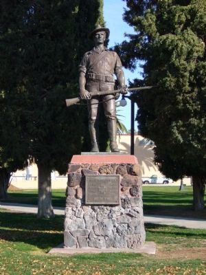 Spanish War Veterans Monument Marker image. Click for full size.