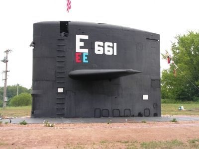 USS Lapon (SSN-661). Click for full size. USS Lapon (SSN-661) image. Click for full size.