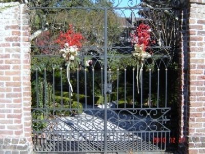 Gates to the Garden image. Click for full size.